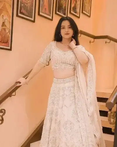 Escort Service In Dhar
